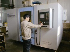 CNC grinding machine